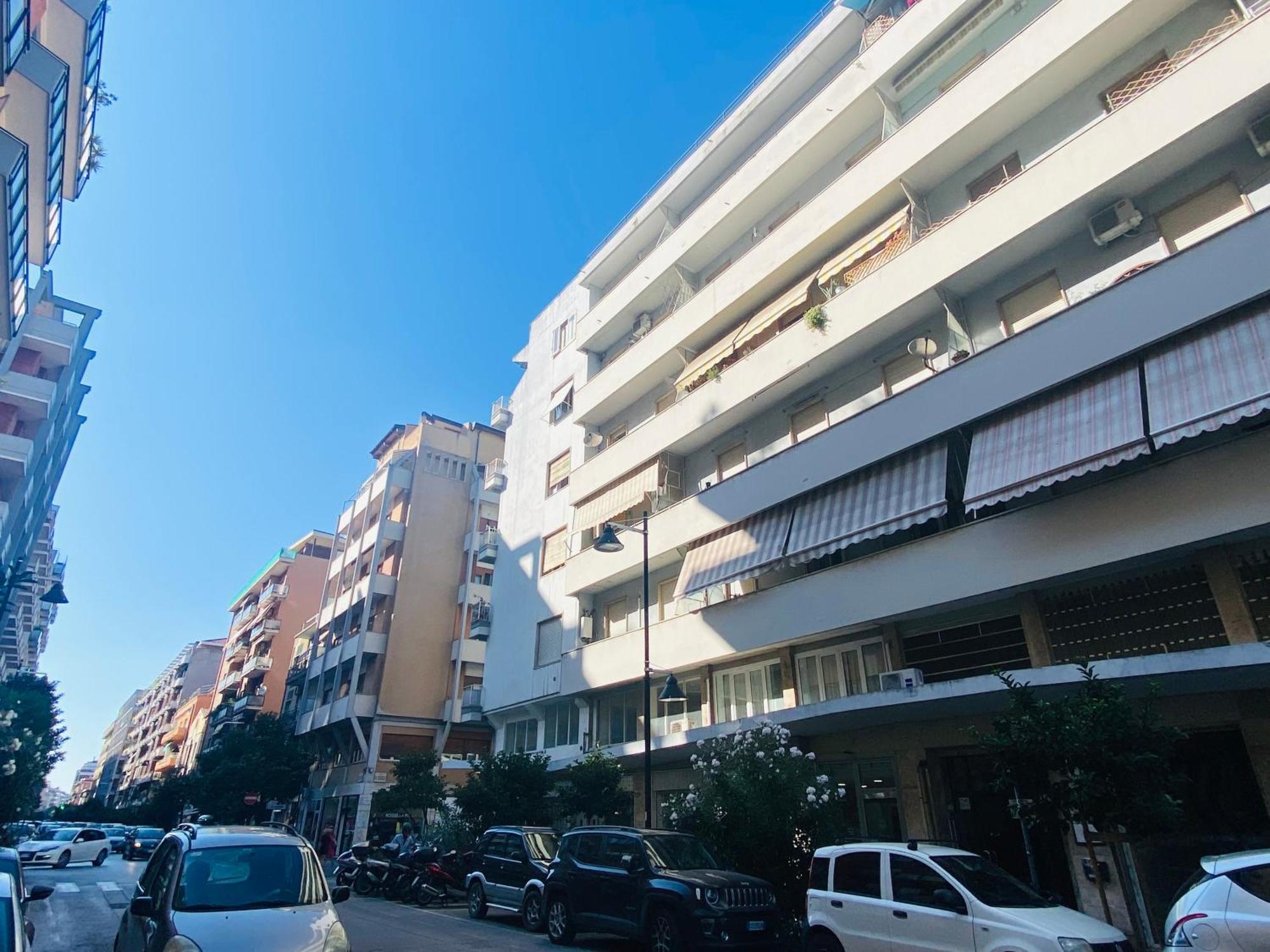 Casa Incentro Apartment Pescara Exterior photo